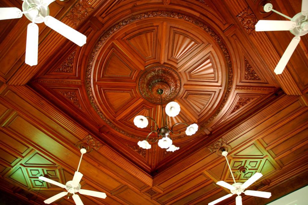 Visalam Chettinad Palace - A Cgh Earth Experience Kanadukattan Екстер'єр фото