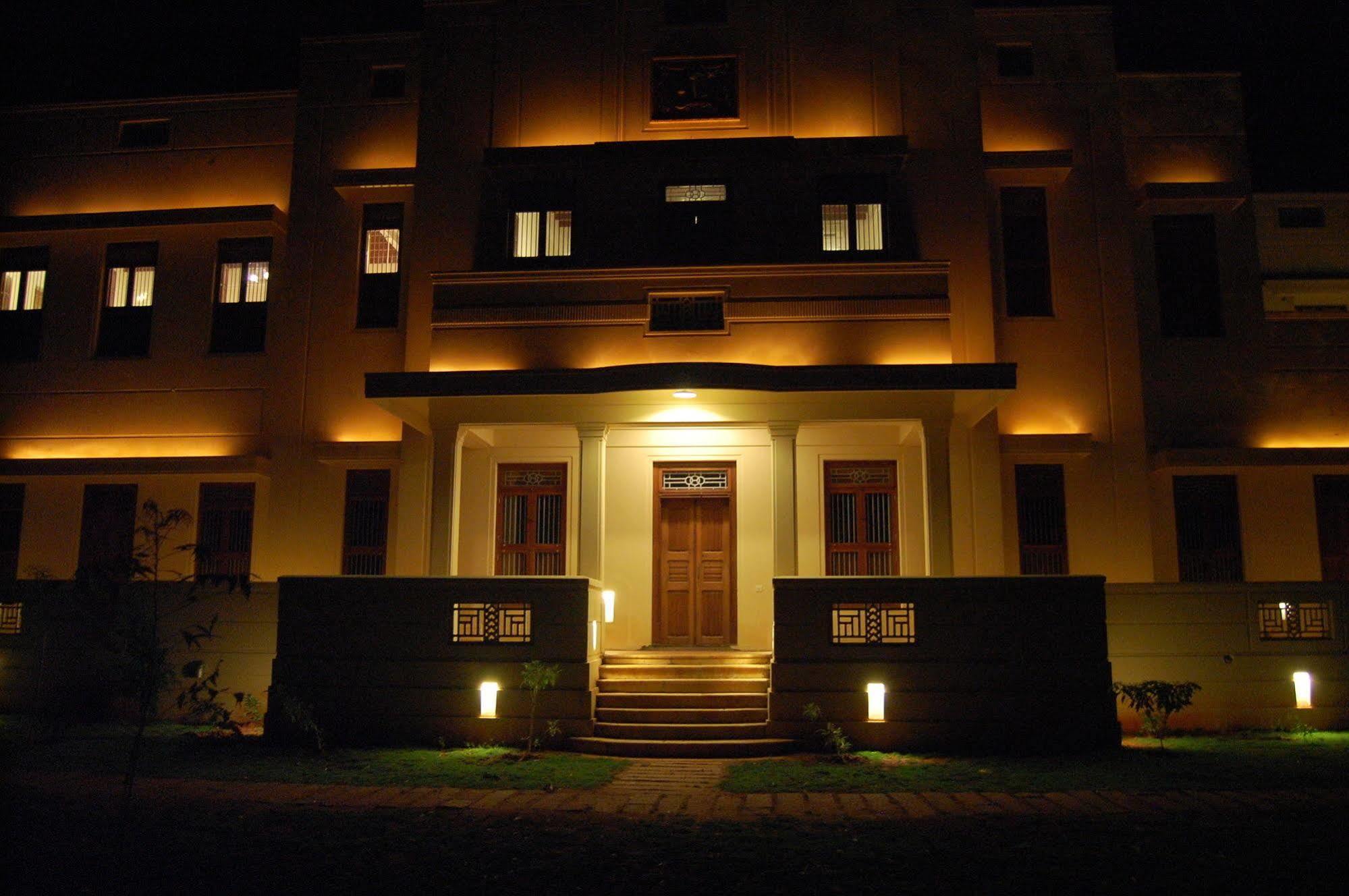 Visalam Chettinad Palace - A Cgh Earth Experience Kanadukattan Екстер'єр фото