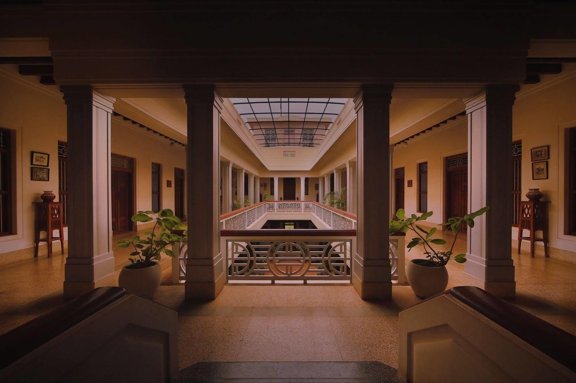 Visalam Chettinad Palace - A Cgh Earth Experience Kanadukattan Екстер'єр фото
